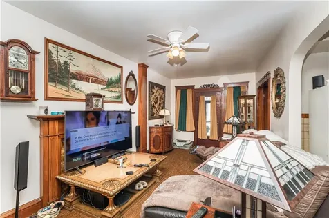 372 Old River Road Lincoln RI 02838