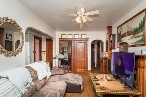 372 Old River Road Lincoln RI 02838