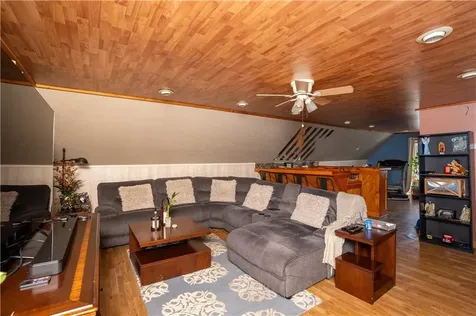 62 Spring Street Lincoln RI 02838