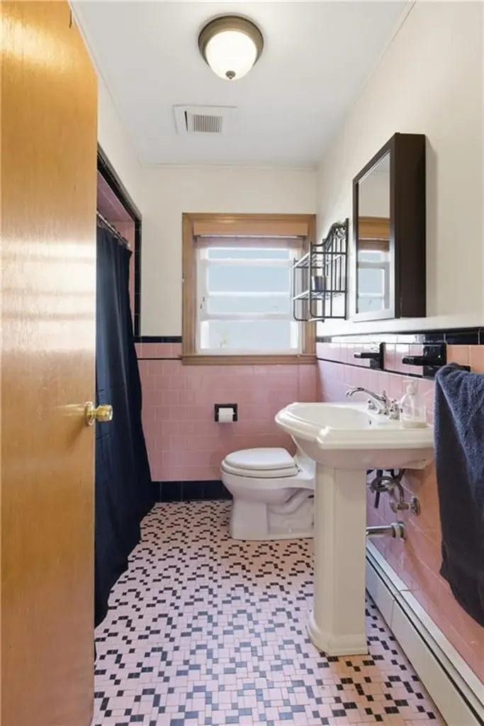 36 Dix Avenue Johnston RI 02919