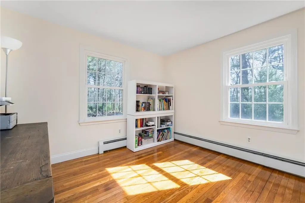 35 Hallville Road Exeter RI 02822