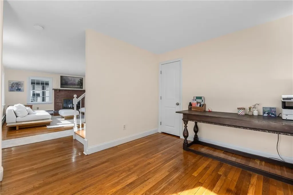 35 Hallville Road Exeter RI 02822