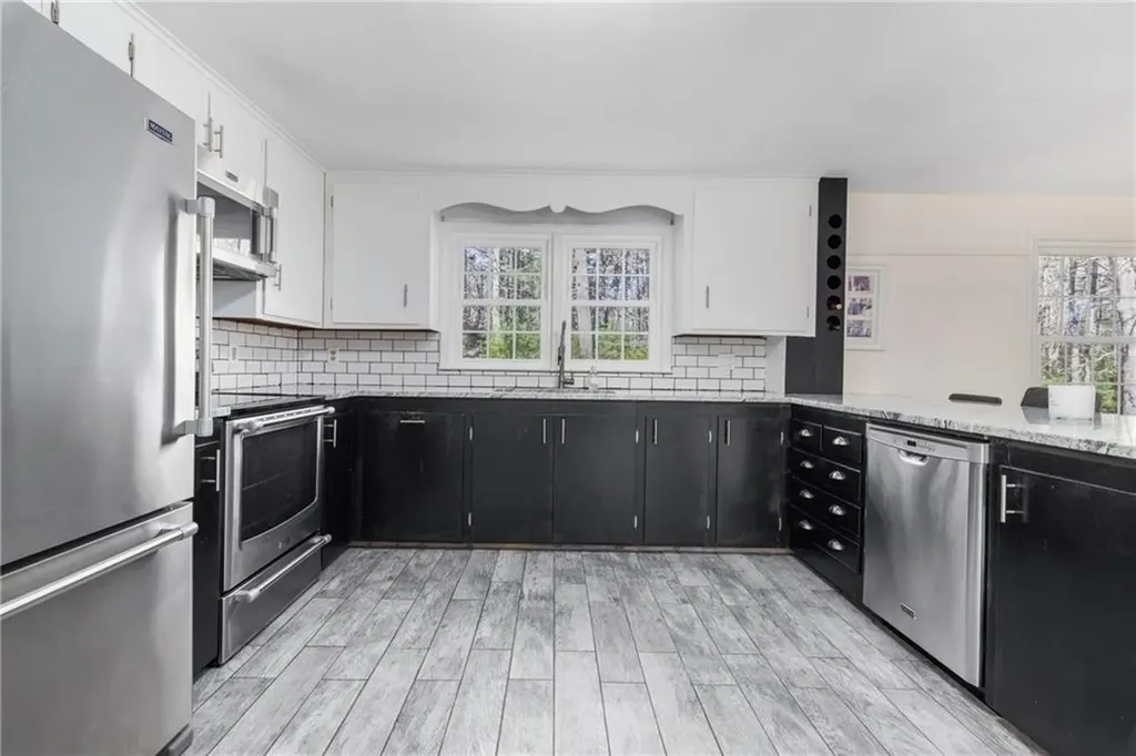 35 Hallville Road Exeter RI 02822