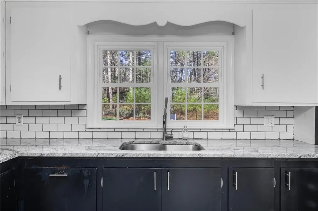 35 Hallville Road Exeter RI 02822