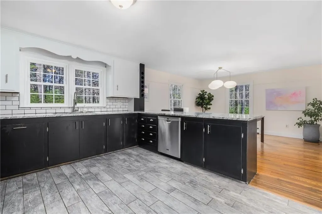 35 Hallville Road Exeter RI 02822