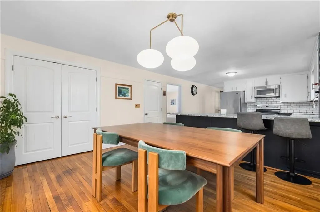 35 Hallville Road Exeter RI 02822