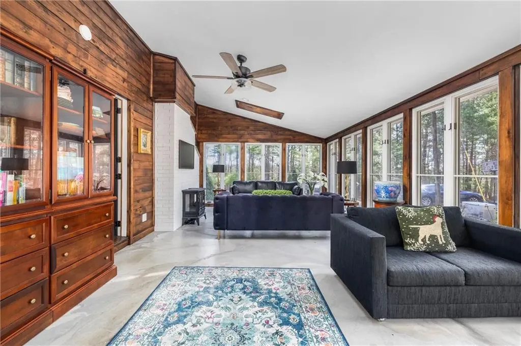 35 Hallville Road Exeter RI 02822