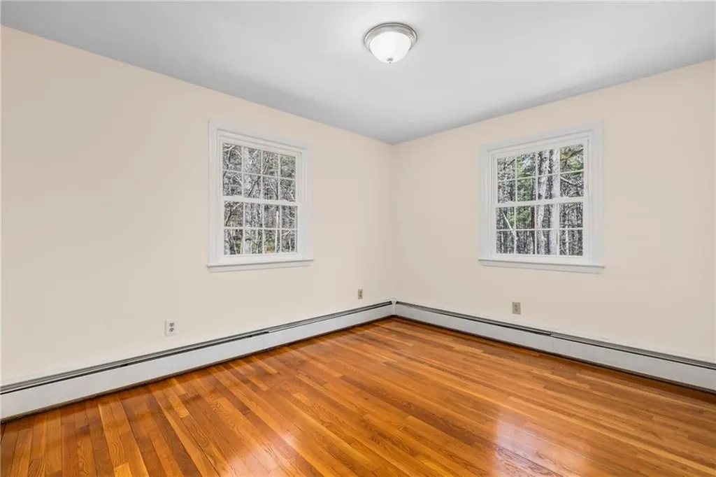35 Hallville Road Exeter RI 02822