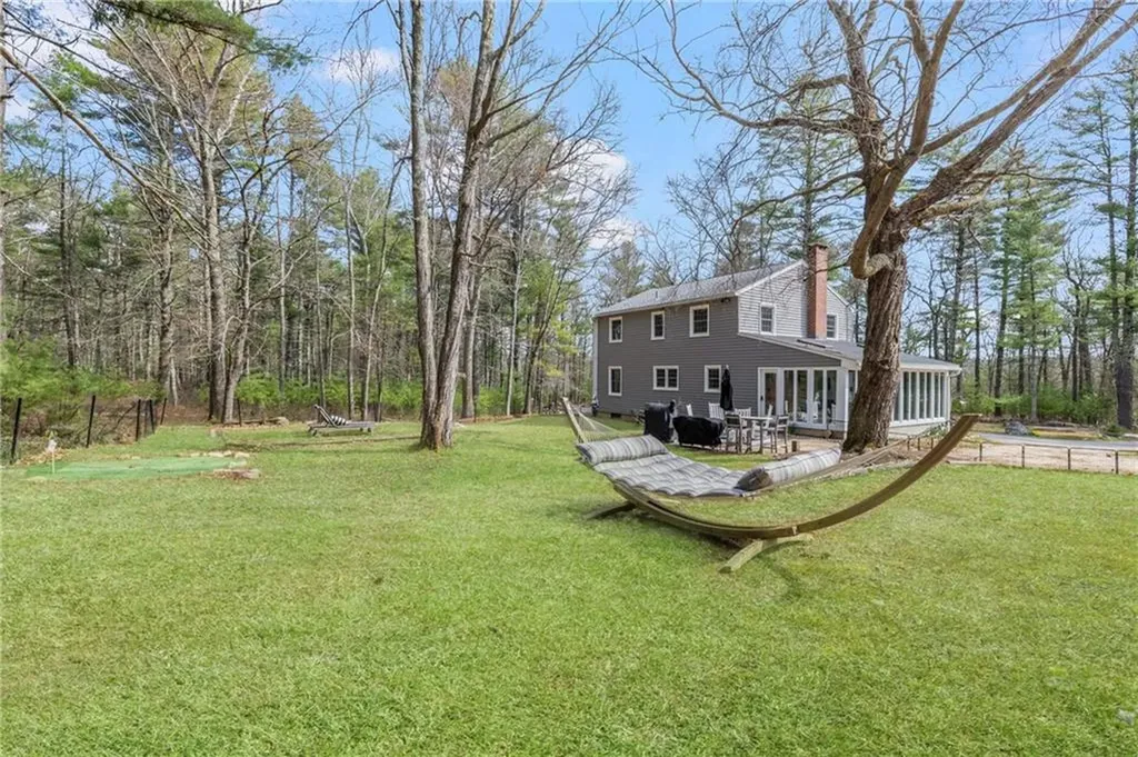35 Hallville Road Exeter RI 02822