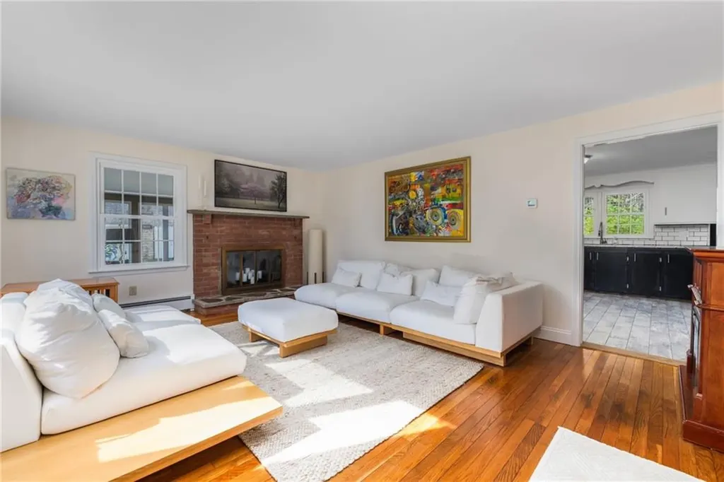 35 Hallville Road Exeter RI 02822