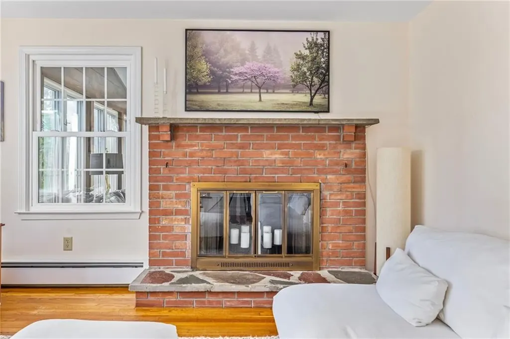 35 Hallville Road Exeter RI 02822