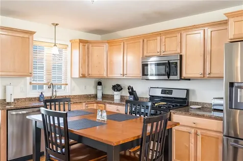 27 Streamview Drive Cumberland RI 02864