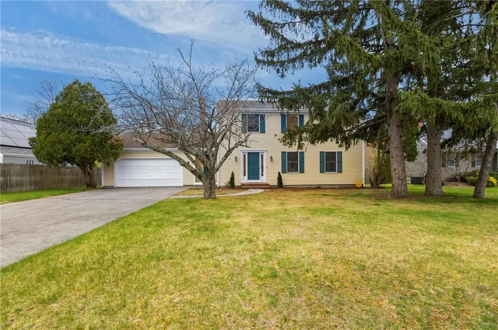 16 College Lane Barrington RI 02806