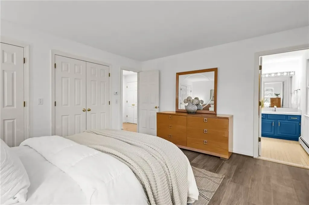 16 College Lane Barrington RI 02806