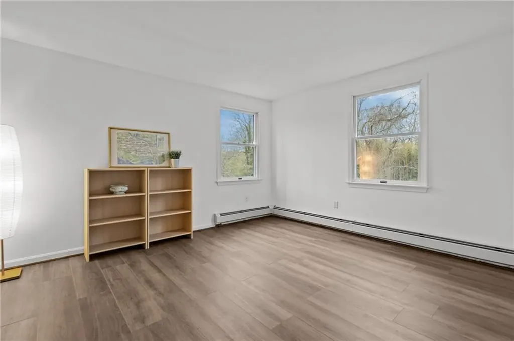 16 College Lane Barrington RI 02806