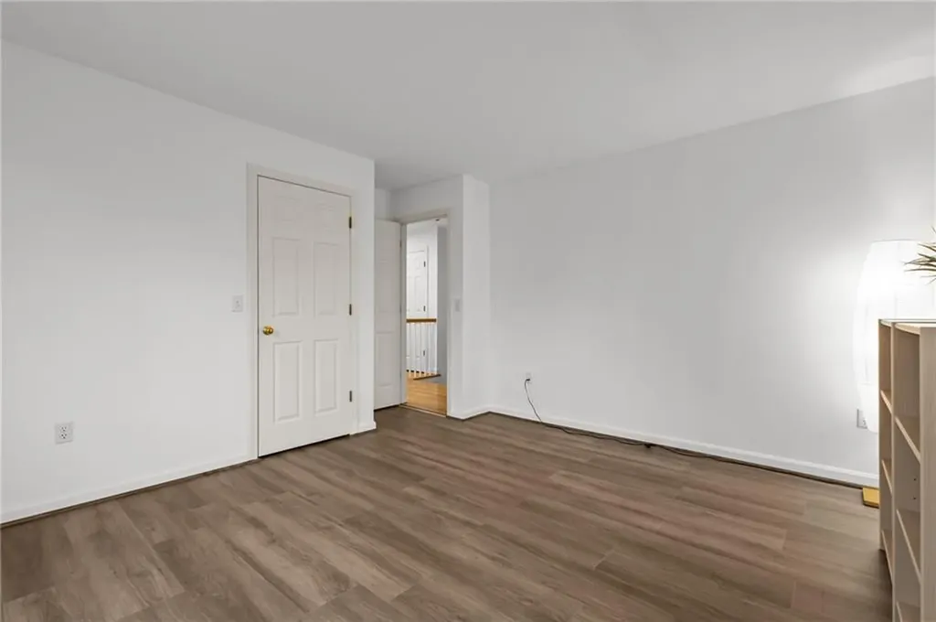 16 College Lane Barrington RI 02806