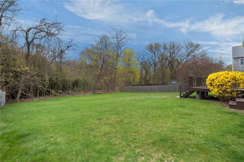 16 College Lane Barrington RI 02806