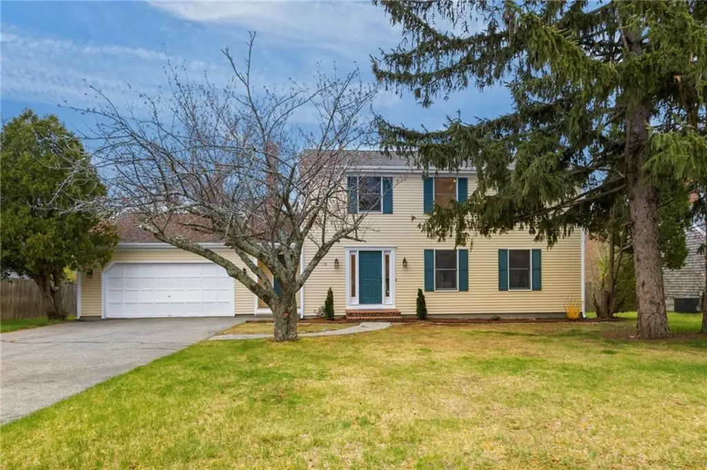 16 College Lane Barrington RI 02806