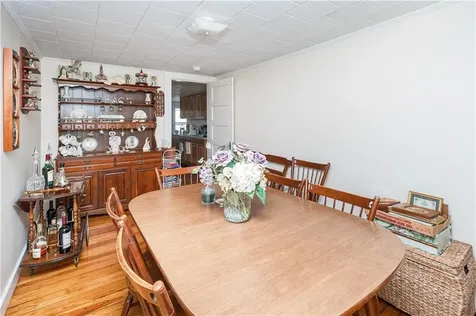 48 56 Providence Street Woonsocket RI 02895