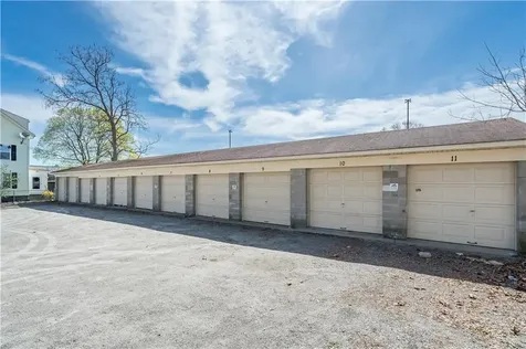 48 56 Providence Street Woonsocket RI 02895