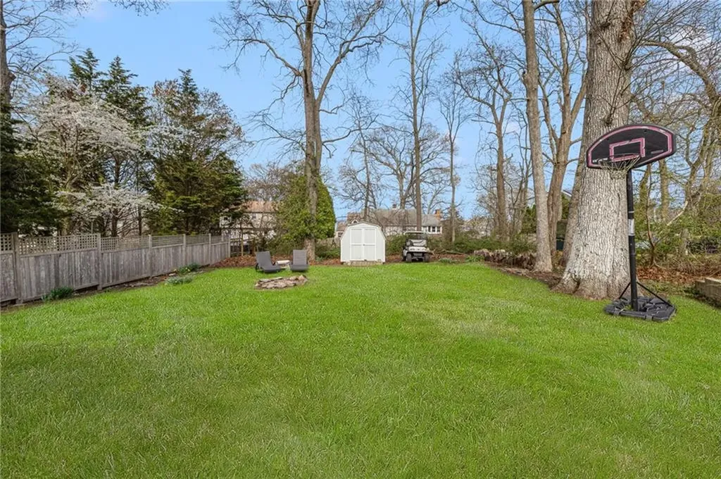 22 Spindrift Drive North Kingstown RI 02874