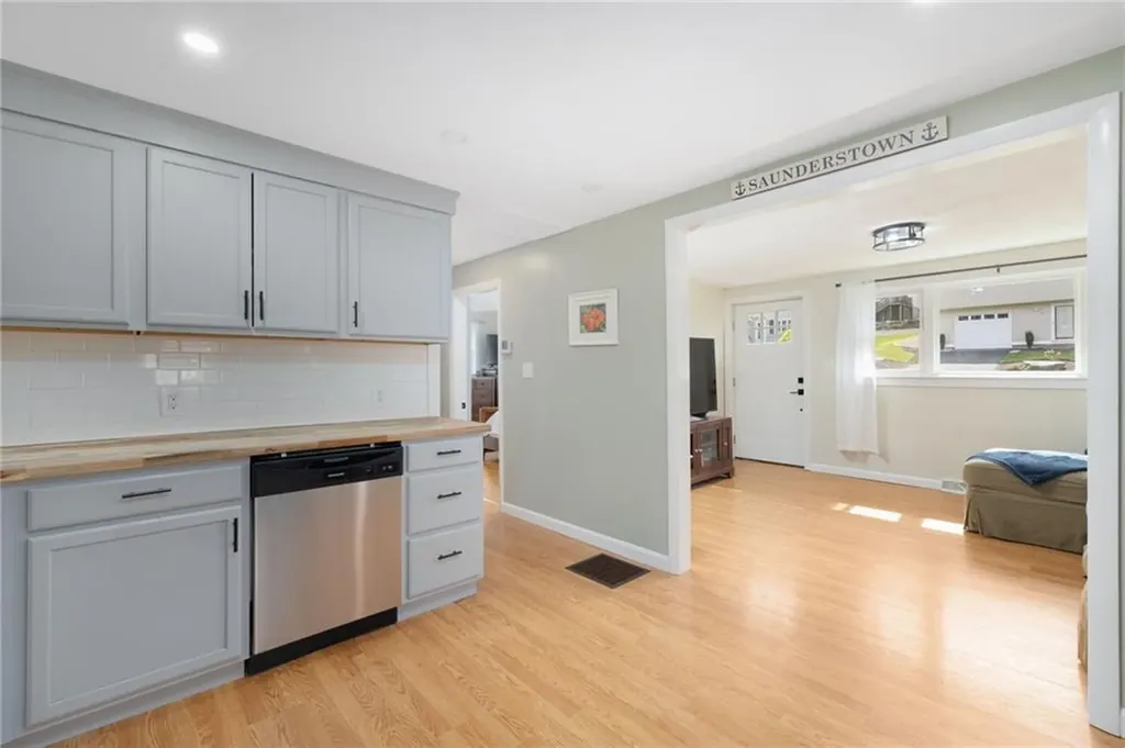22 Spindrift Drive North Kingstown RI 02874