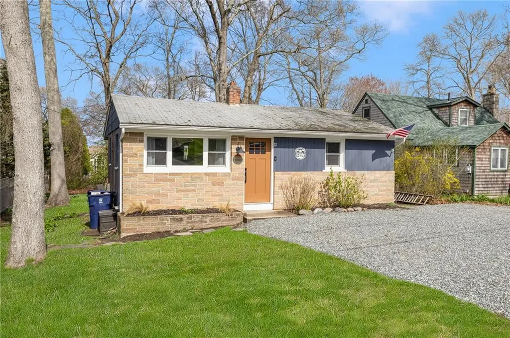 22 Spindrift Drive North Kingstown RI 02874