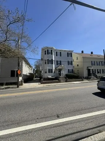 126 Main Street Warren RI 02885