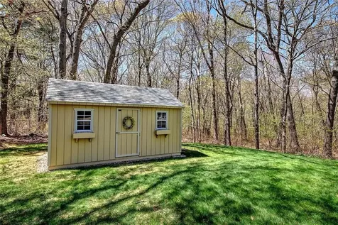 235 Holly Hills Lane North Kingstown RI 02874