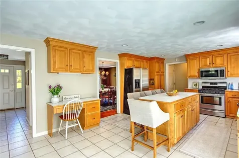 235 Holly Hills Lane North Kingstown RI 02874