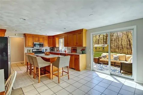 235 Holly Hills Lane North Kingstown RI 02874
