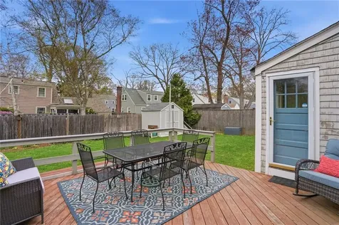 19 Salisbury Road Barrington RI 02806