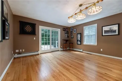 258 Woodridge Drive North Kingstown RI 02874