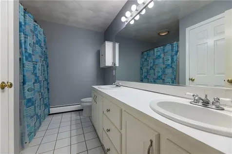 258 Woodridge Drive North Kingstown RI 02874
