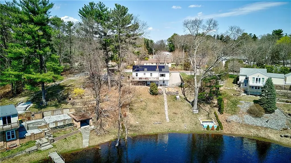 7 Deer Run Trail Smithfield RI 02917