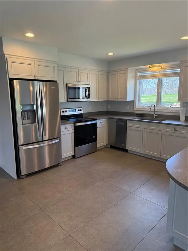 3 Wentworth Avenue Glocester RI 02814