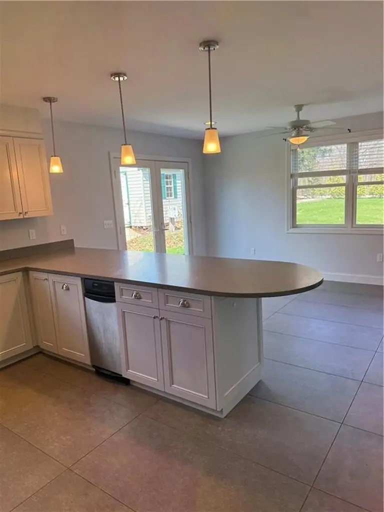 3 Wentworth Avenue Glocester RI 02814