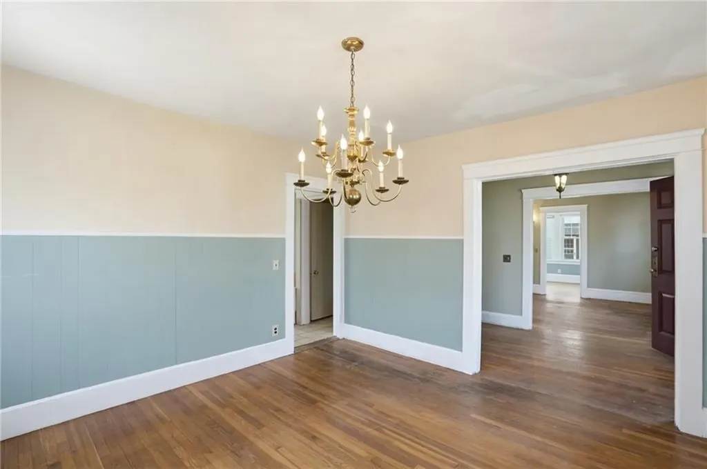 25 Talbot Manor Cranston RI 02905