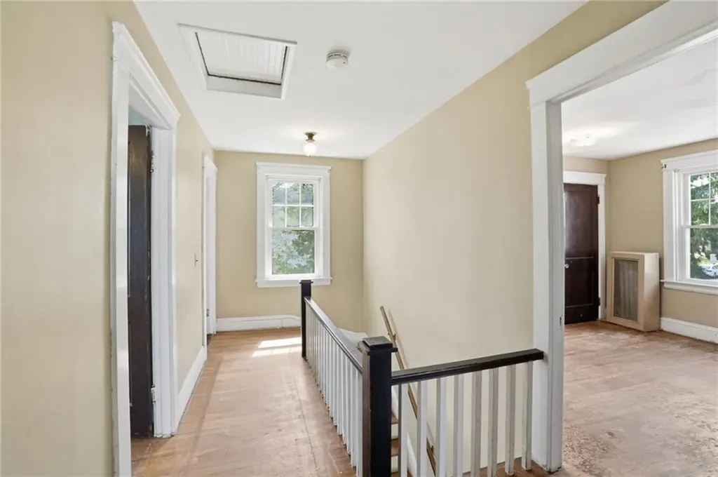 25 Talbot Manor Cranston RI 02905