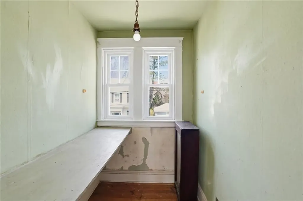 25 Talbot Manor Cranston RI 02905