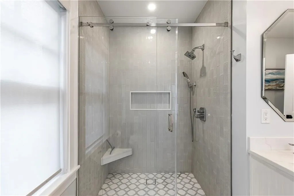 21 Bedlow Avenue Newport RI 02840