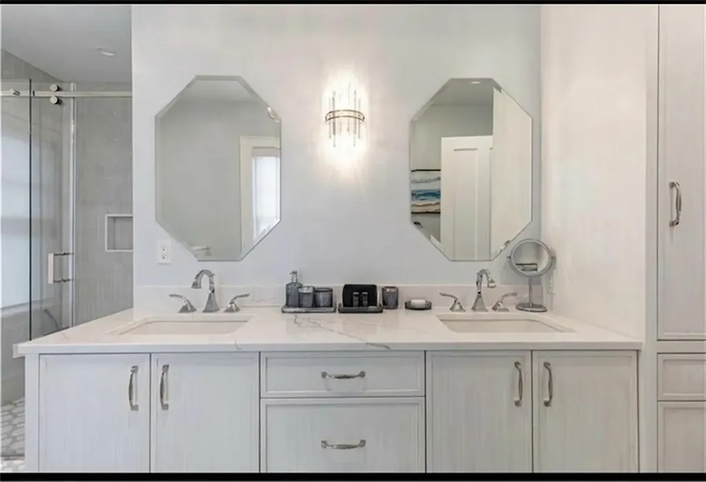 21 Bedlow Avenue Newport RI 02840