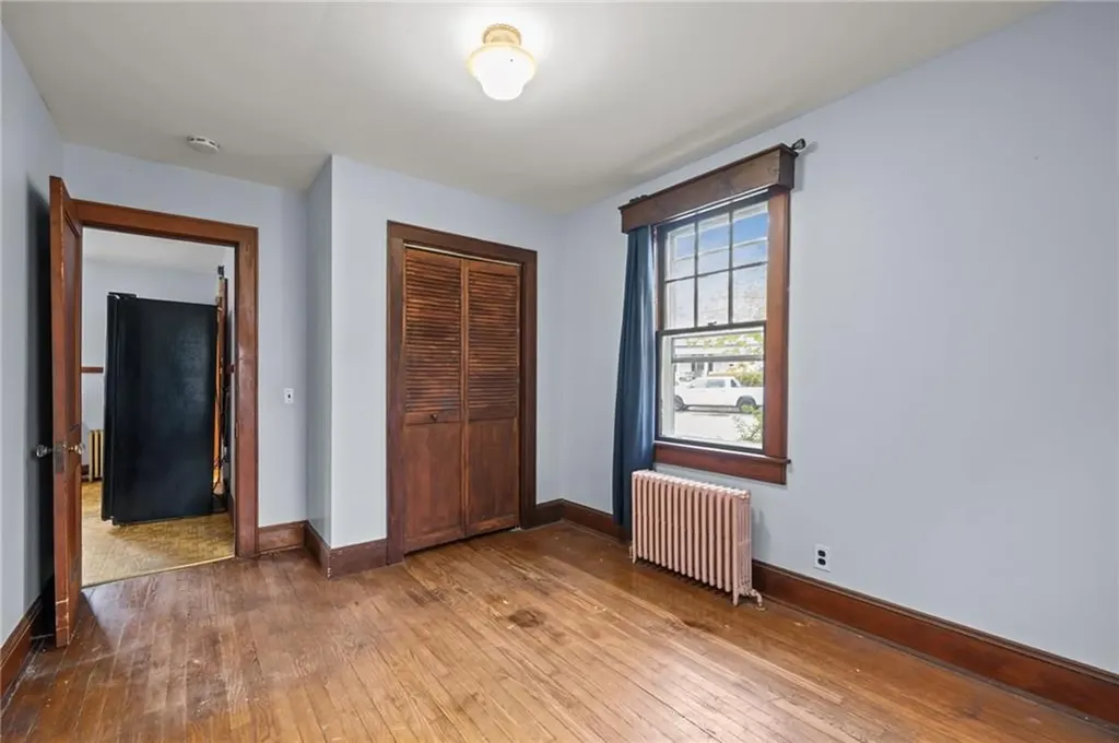 8 Perkins Avenue Westerly RI 02891