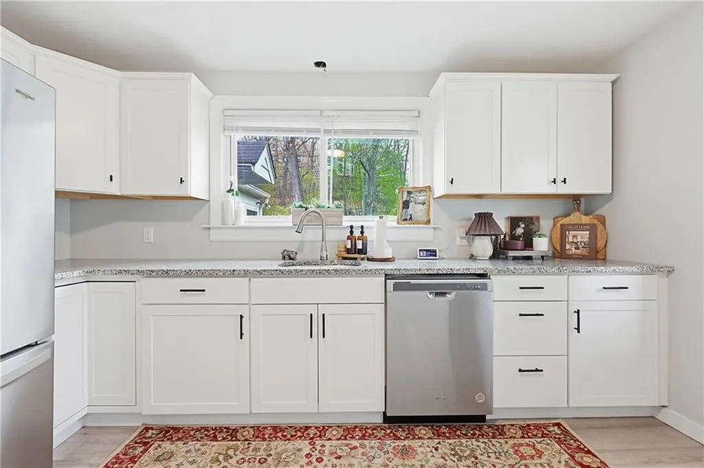 189 Fruit Hill Avenue North Providence RI 02911