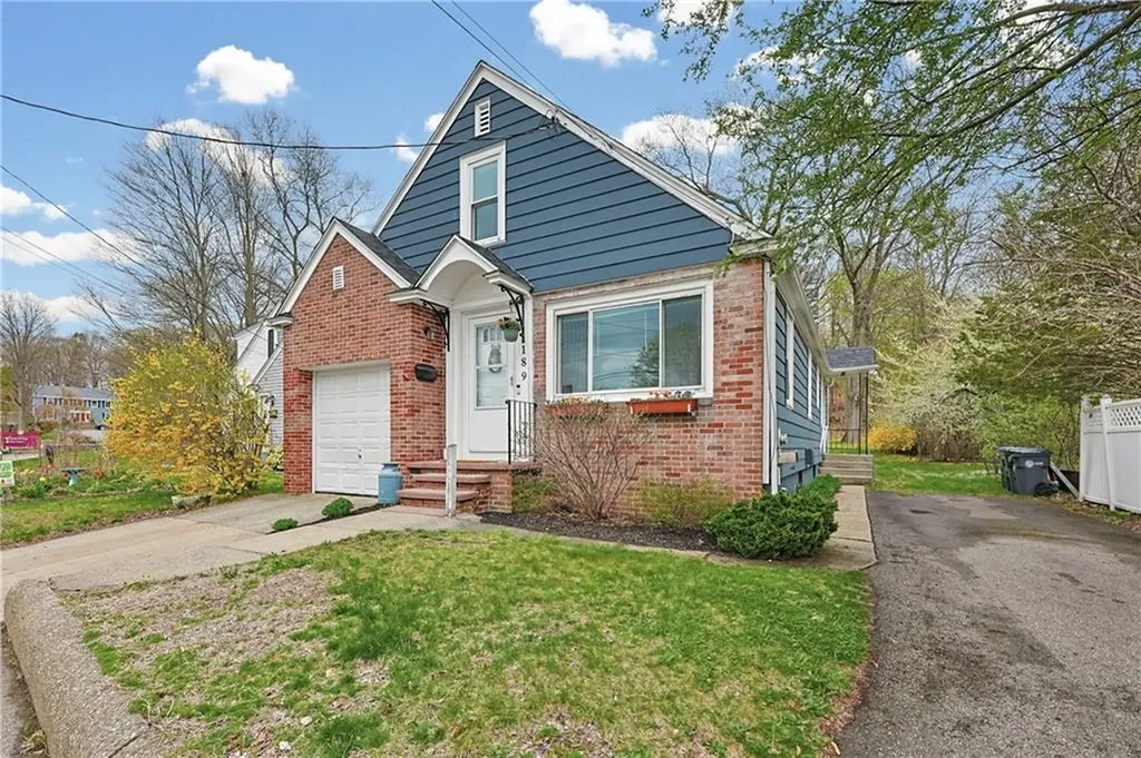 189 Fruit Hill Avenue North Providence RI 02911