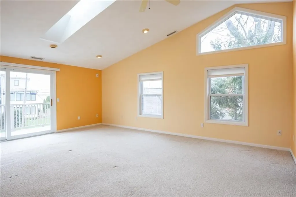 190 Charlotte Drive Warwick RI 02818