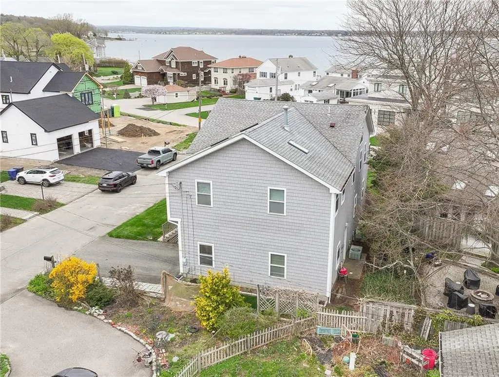 190 Charlotte Drive Warwick RI 02818
