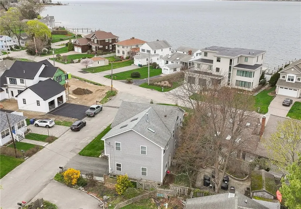 190 Charlotte Drive Warwick RI 02818