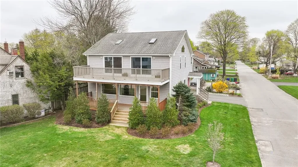 190 Charlotte Drive Warwick RI 02818