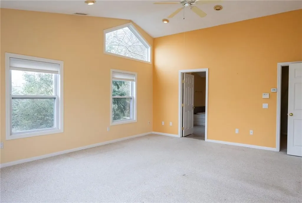 190 Charlotte Drive Warwick RI 02818